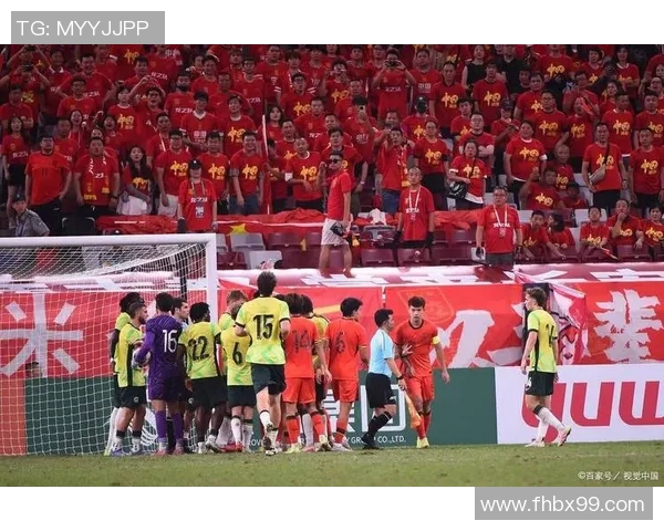 中国足球崛起之路：一位世界级球星的成长与辉煌之旅